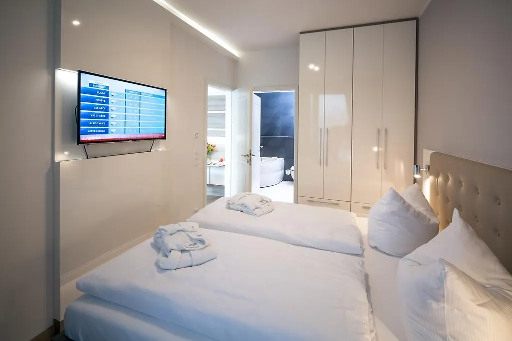 Residenz Am Zwinger Apart otel Dresden 5*,  Almanya